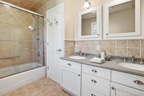 $1,750,000 | 177 Quinn Road, Briarcliff Manor, NY 10510
