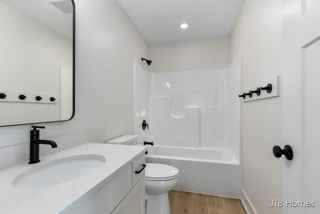 $574,900 | 1615 Round Barn Drive, Hudsonville, MI 49426