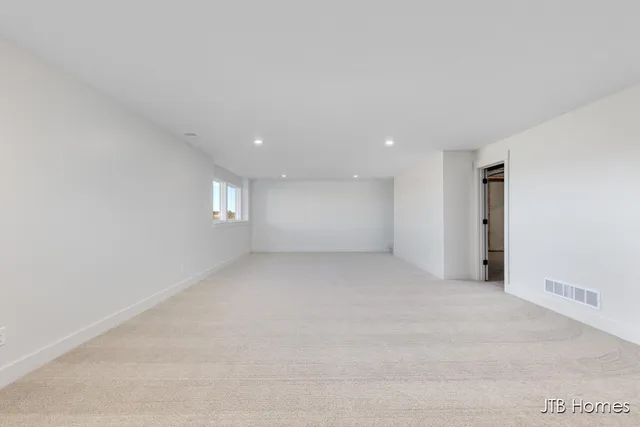 $574,900 | 1615 Round Barn Drive, Hudsonville, MI 49426