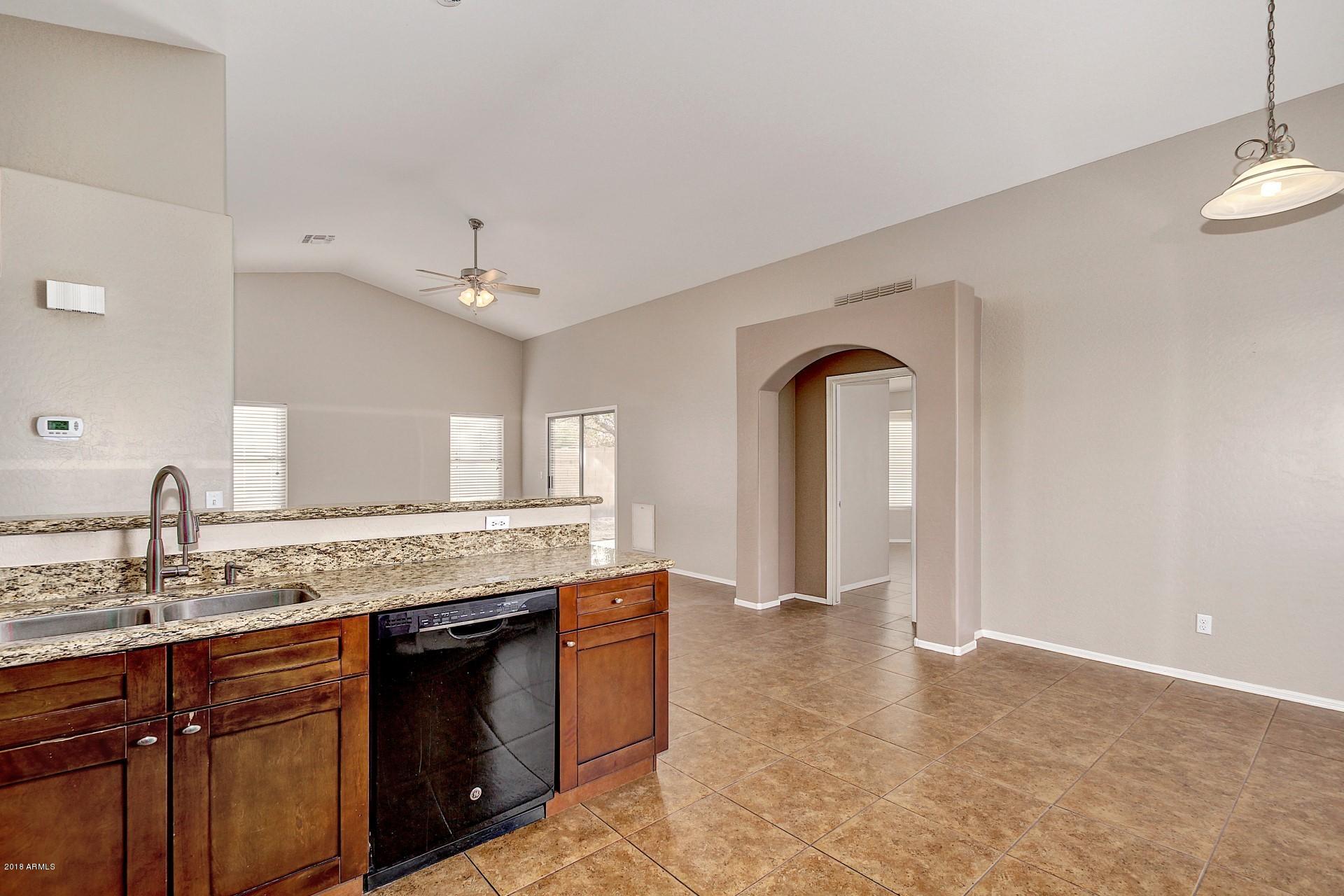 3263 East Woodside Way Gilbert, AZ 85297 - Photo 8 of 30 0013-Woodside - 3263 (14)