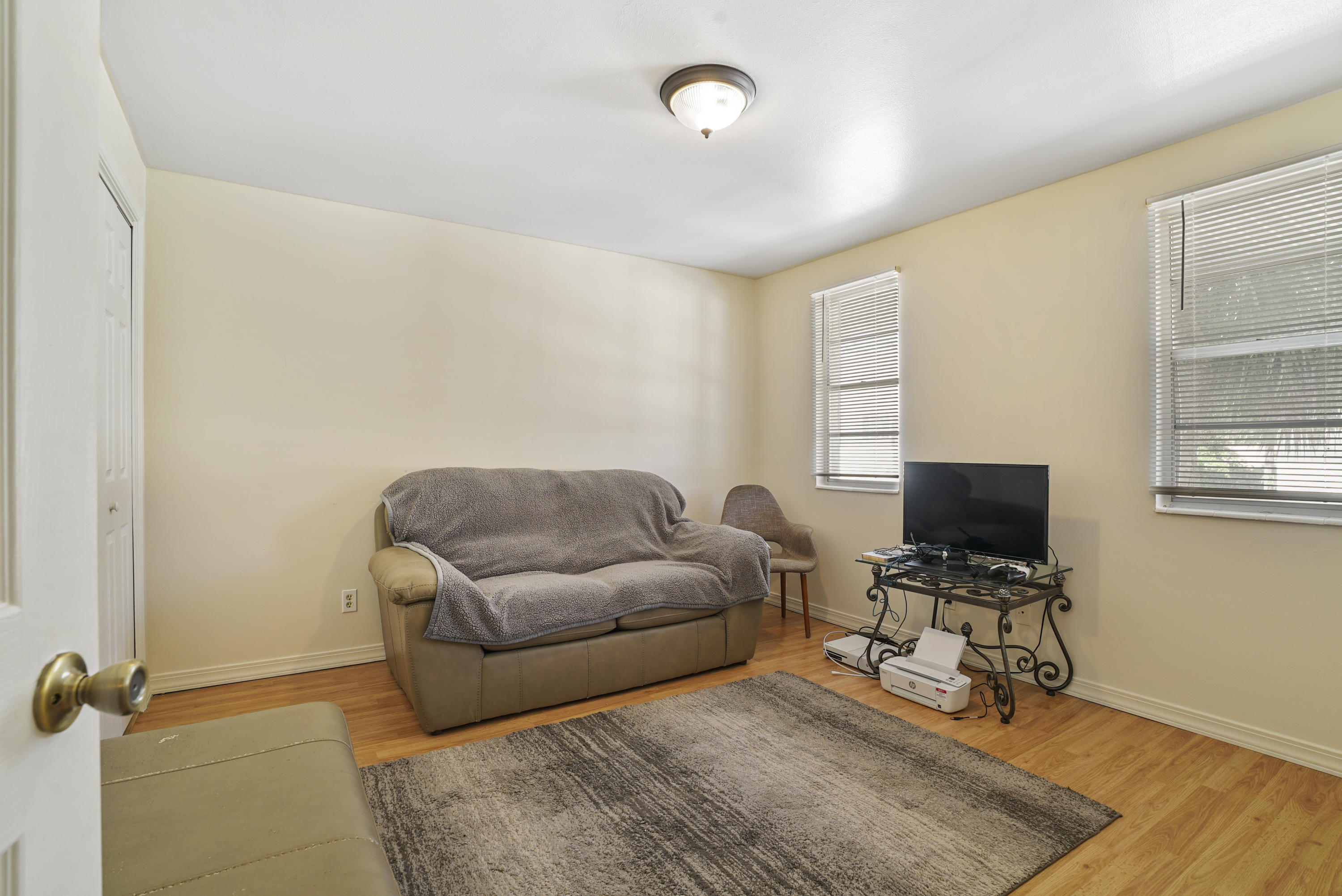 1735 El Camino Road, Unit 6 Jacksonville, FL 32216 - Photo 12 of 27 DSC03465