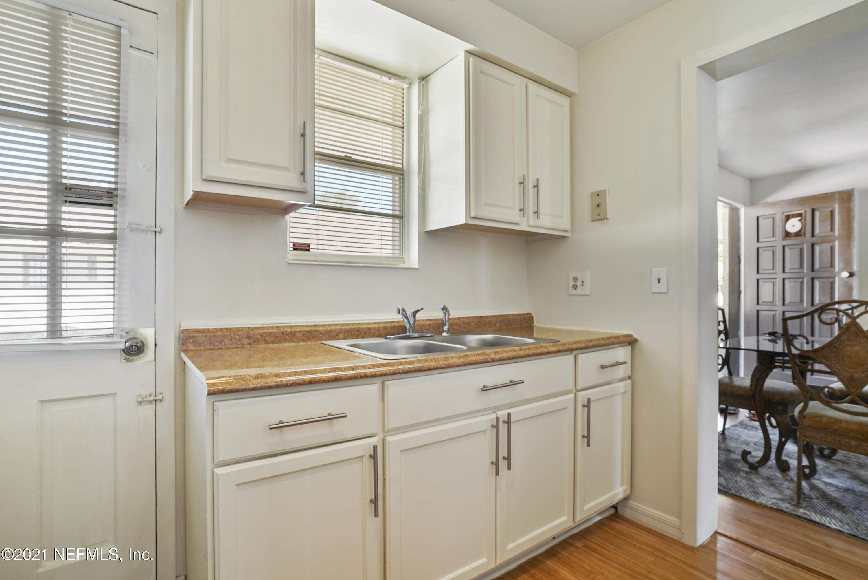 1735 El Camino Road, Unit 6 Jacksonville, FL 32216 - Photo 10 of 27 DSC03543