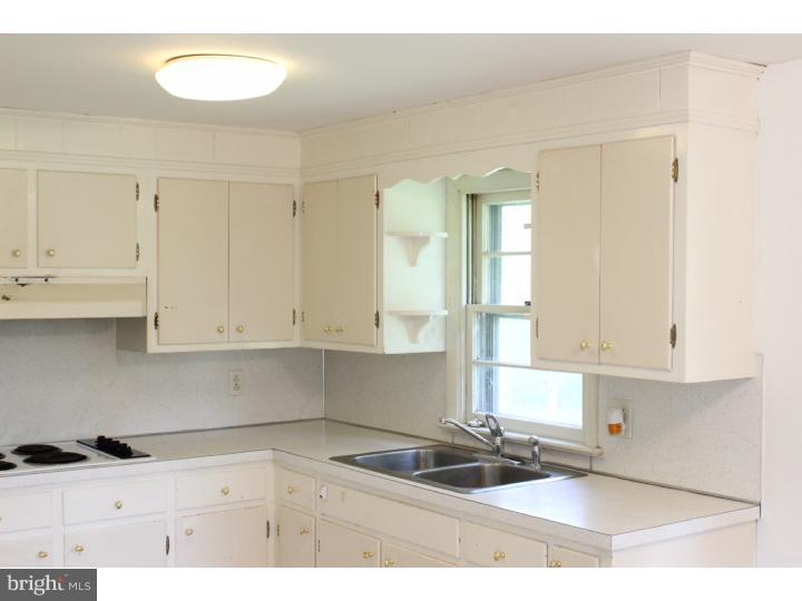 217 Hendricks Road Perkiomenville, PA 18074 - Photo 6 of 11 Gallery Image 6