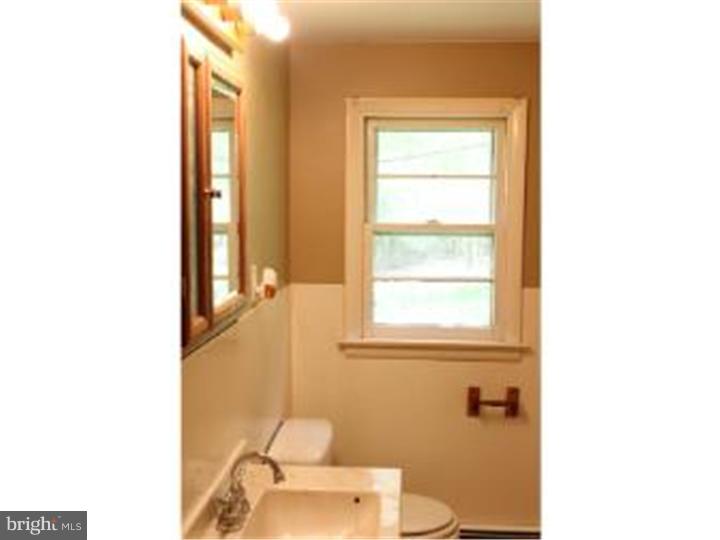 217 Hendricks Road Perkiomenville, PA 18074 - Photo 8 of 11 Gallery Image 8