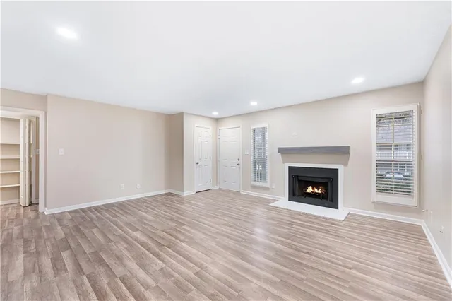 $2,500 | 103 Sterling Court, Alpharetta, GA 30004