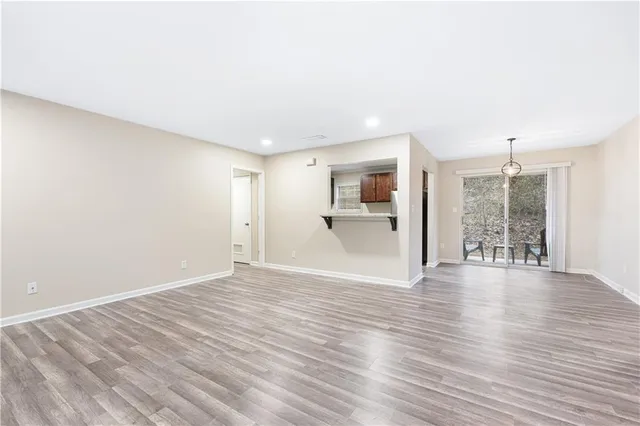 $2,500 | 103 Sterling Court, Alpharetta, GA 30004