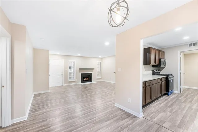 $2,500 | 103 Sterling Court, Alpharetta, GA 30004