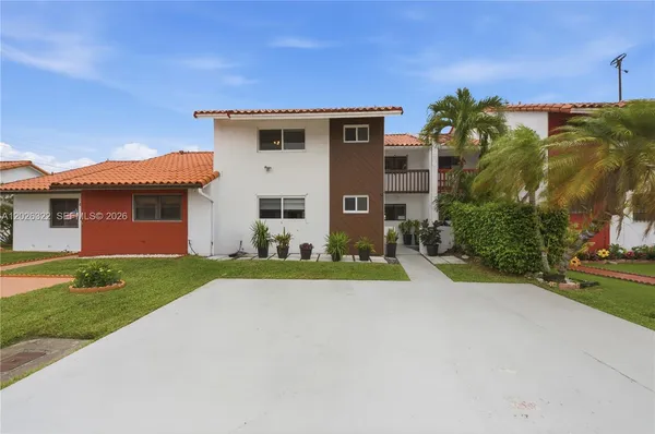 $550,000 | 13523 Southwest 59th Terrace, Miami, FL 33183
