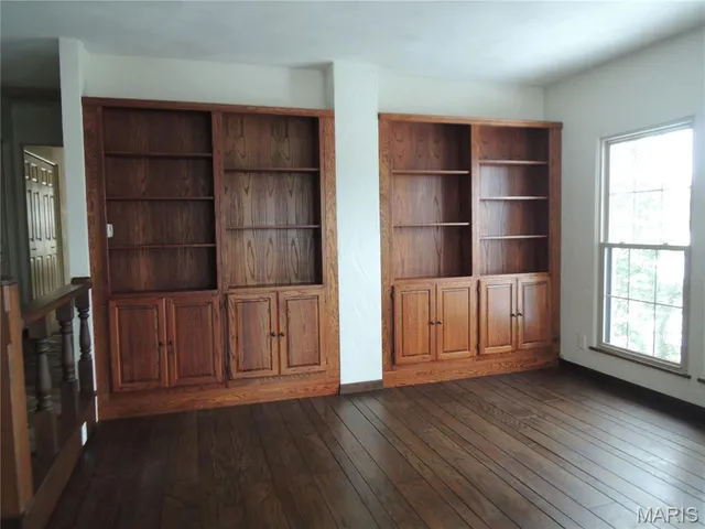 $568,900 | 16 Denzel Drive, Greenville, IL 62246