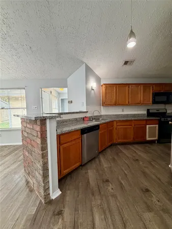 $1,500 | 7111 Golden Dale Court, Cypress, TX 77433