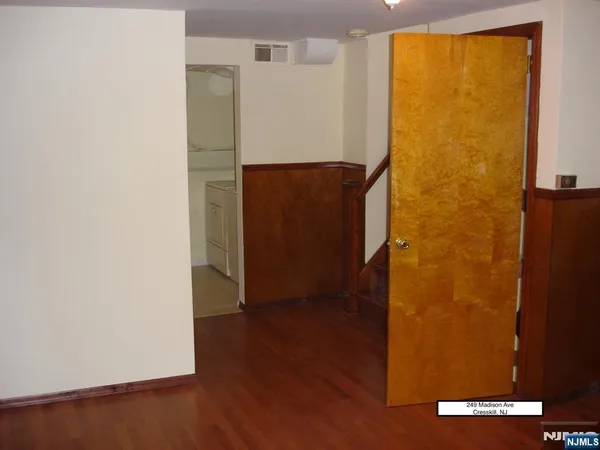 $825,000 | 249 Madison Avenue, Cresskill, NJ 07626