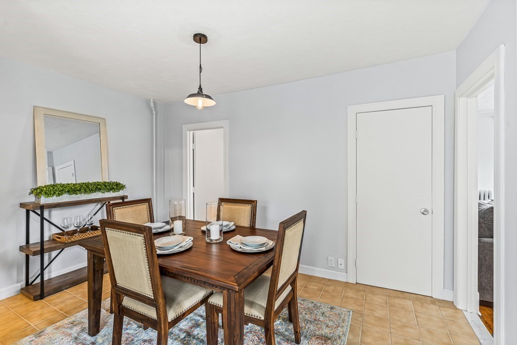 9 Lawrence Street, Unit 1 Woburn, MA 01801 - Photo 12 of 32