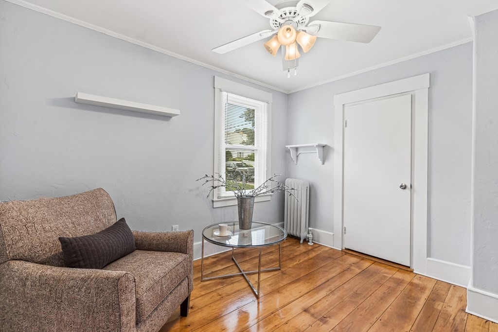 9 Lawrence Street, Unit 1 Woburn, MA 01801 - Photo 18 of 32