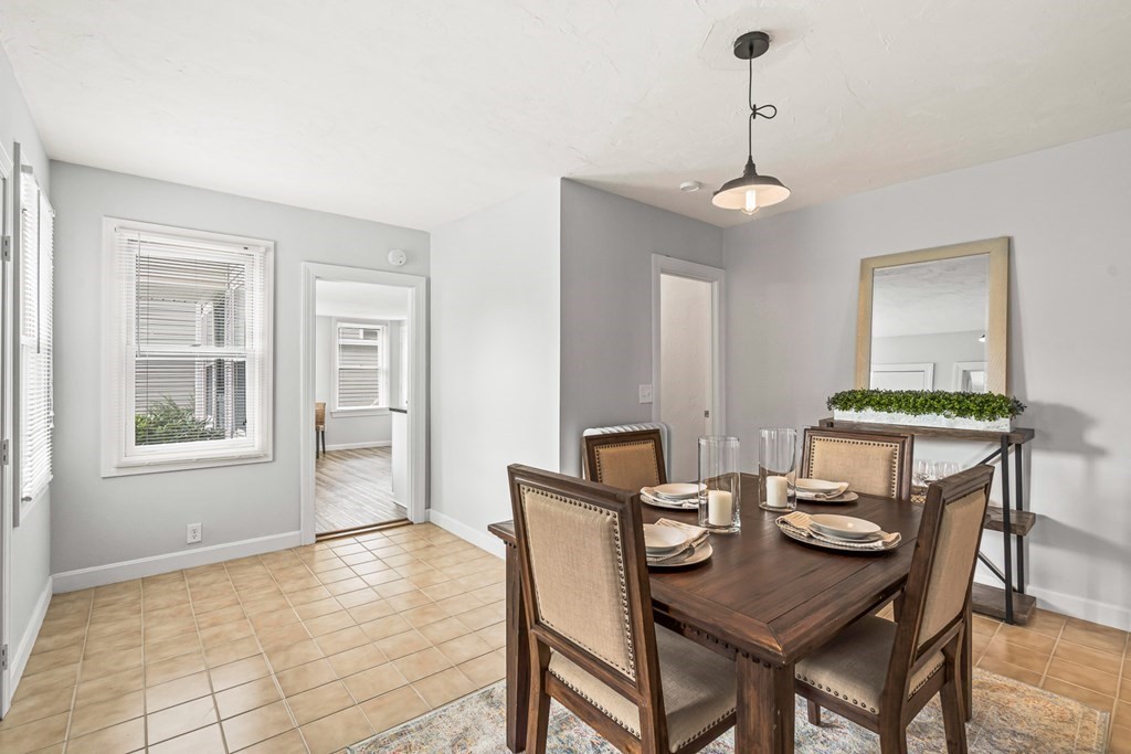 9 Lawrence Street, Unit 1 Woburn, MA 01801 - Photo 9 of 32