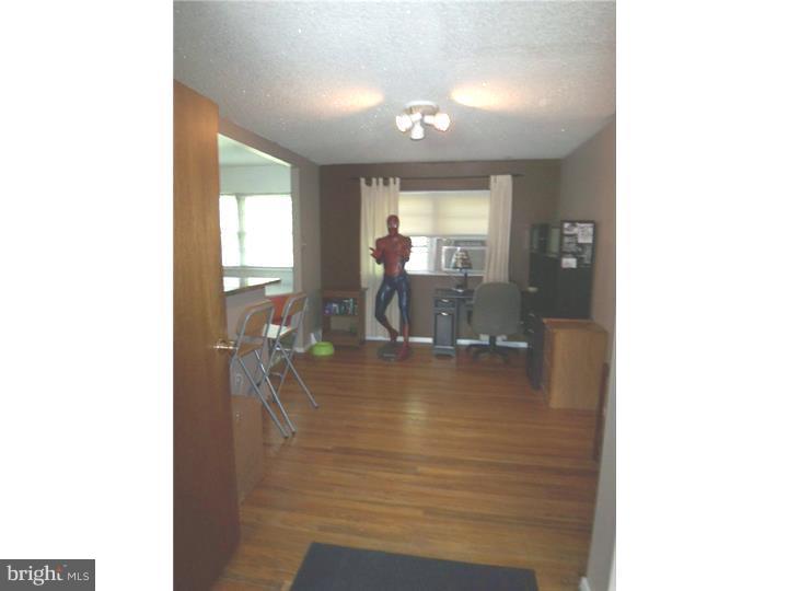 12314 Dunks Ferry Road Philadelphia, PA 19154 - Photo 5 of 19 Dining Room