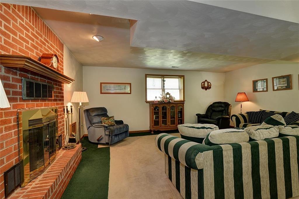 110 North Star Road Imperial, PA 15126 - Photo 17 of 25 Gallery Image 17