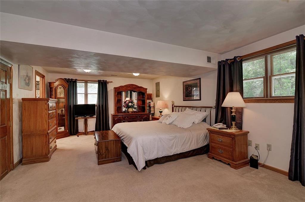 110 North Star Road Imperial, PA 15126 - Photo 21 of 25 Gallery Image 21