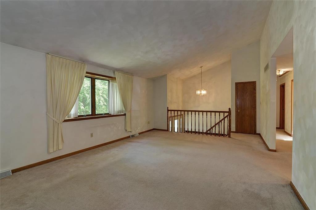 110 North Star Road Imperial, PA 15126 - Photo 6 of 25 Gallery Image 6