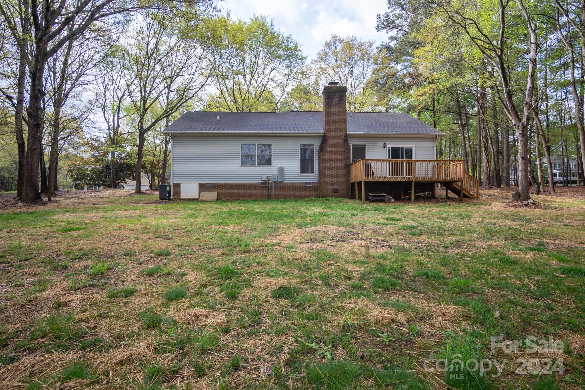 2043 Cardinal Loop Stanley, NC 28164 - Photo 6 of 26 Gallery Image 6