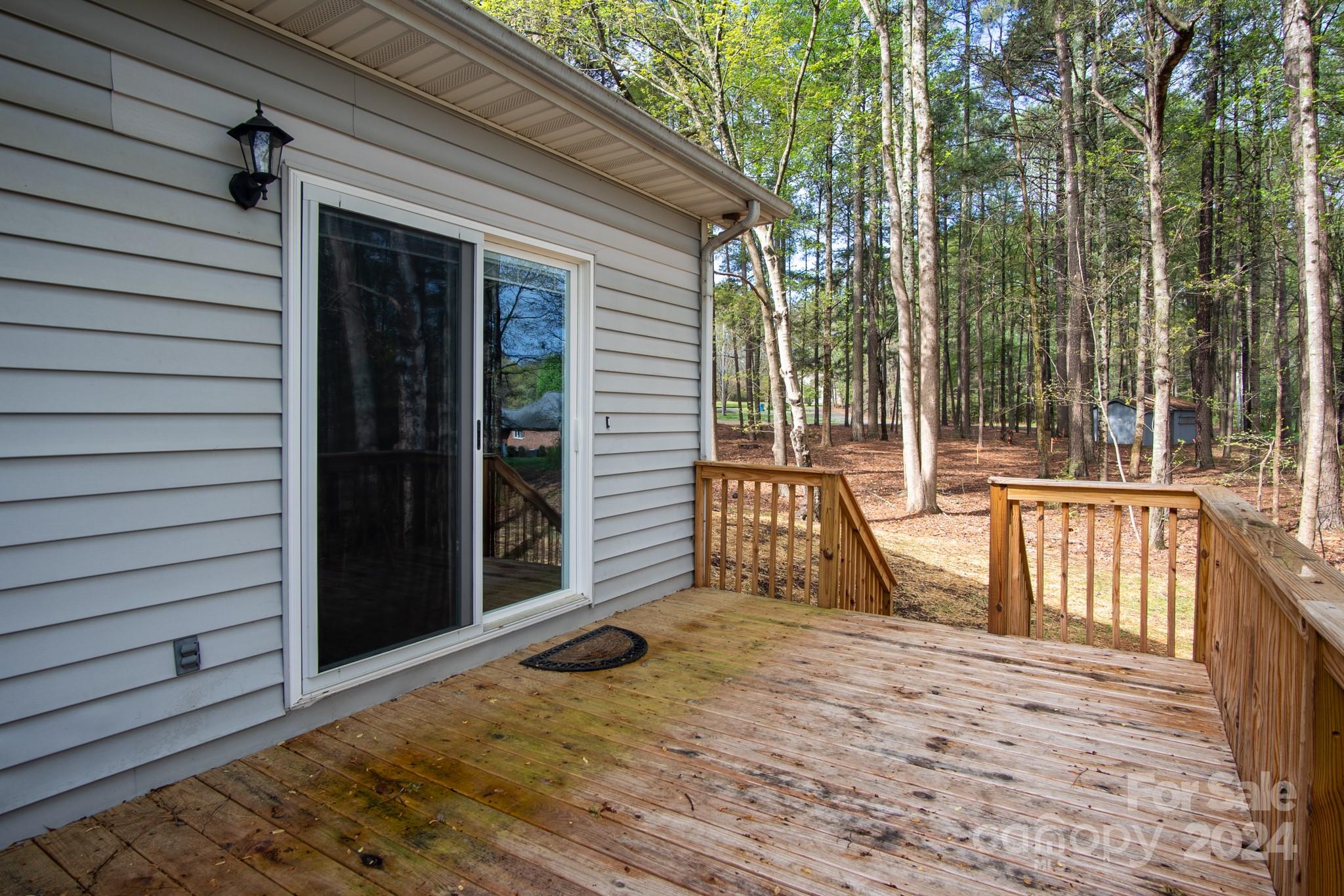 2043 Cardinal Loop Stanley, NC 28164 - Photo 8 of 26 Gallery Image 8