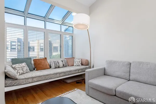 $7,000 | 2075 Sutter Street, Unit 525, San Francisco, CA 94115