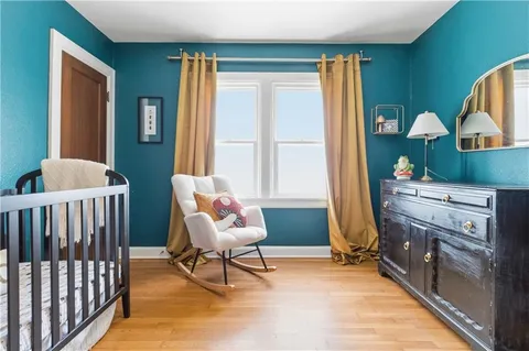 $375,000 | 7520 Oak Street, Kansas City, MO 64114