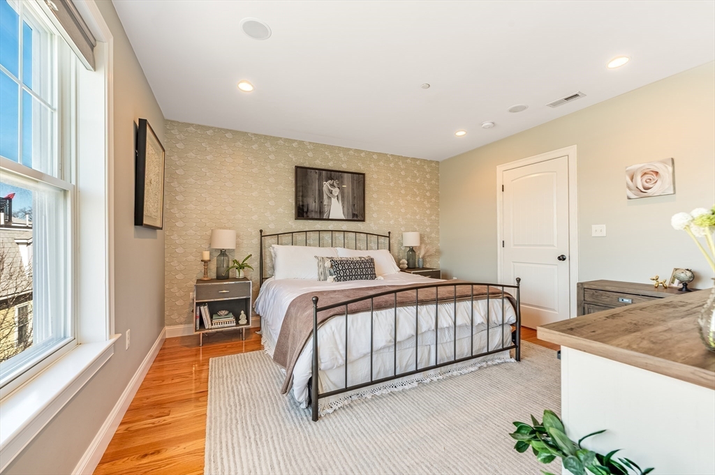 46 Rutherford Avenue Boston, MA 02129 - Photo 21 of 33 Gallery Image 21
