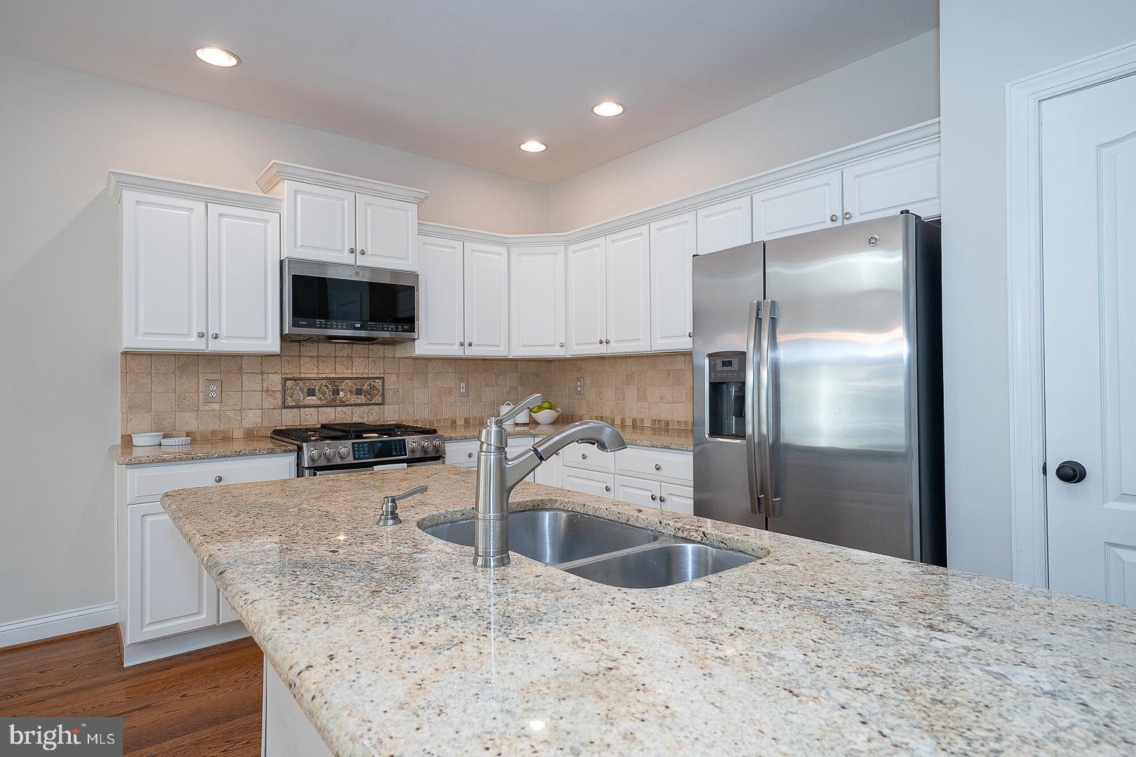 41 Overlook Circle, Unit 41 Berwyn, PA 19312 - Photo 12 of 46
