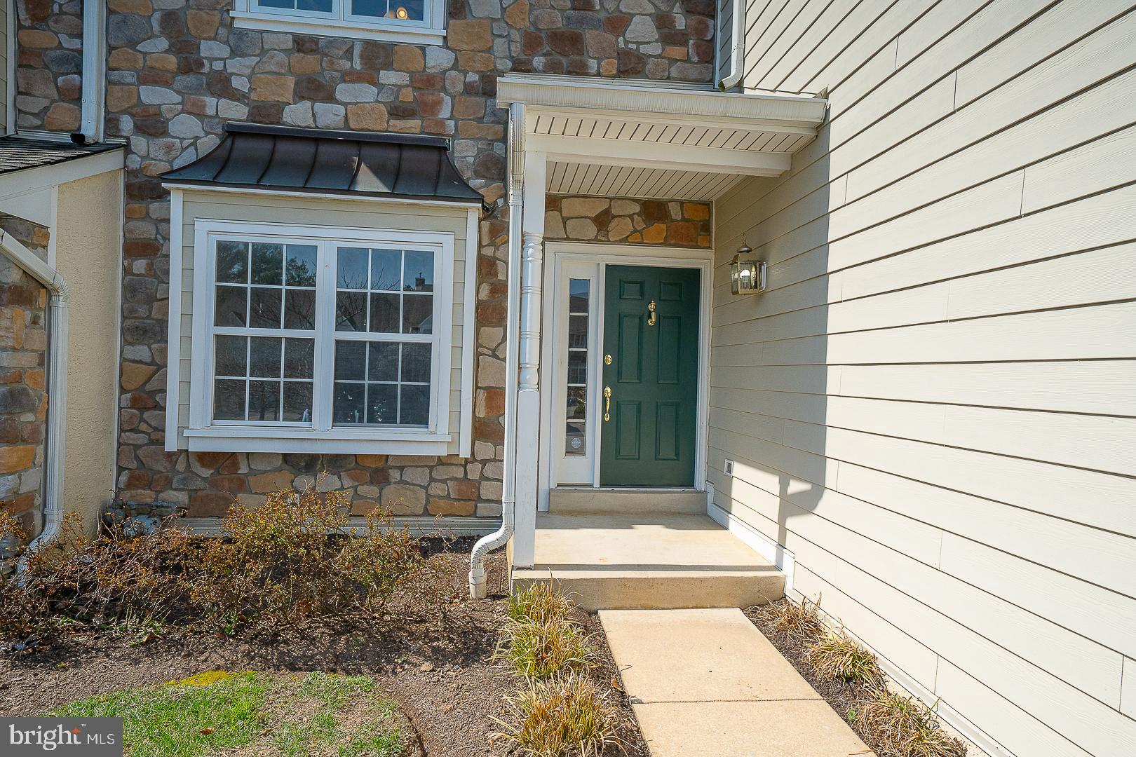 41 Overlook Circle, Unit 41 Berwyn, PA 19312 - Photo 2 of 46