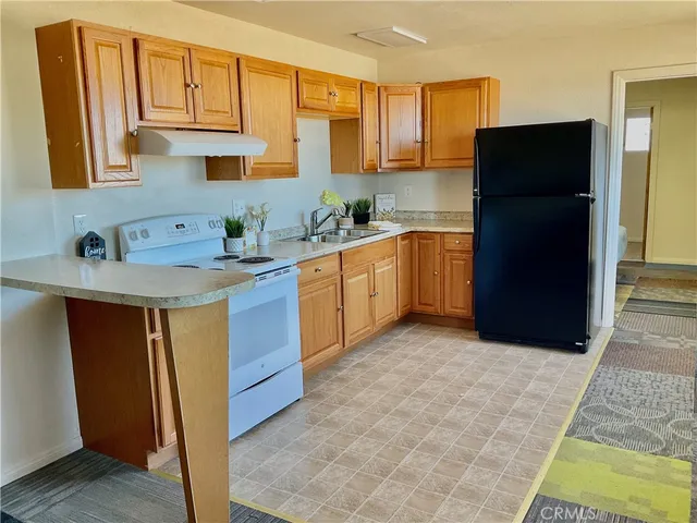 $675,000 | 76421 Amboy Road, Twentynine Palms, CA 92277