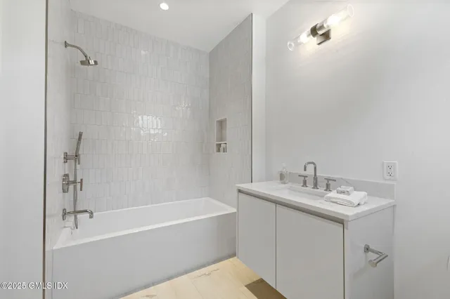 $7,699,000 | 48 Lexington Avenue, Greenwich, CT 06830