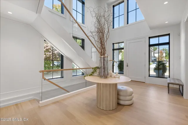 $7,699,000 | 48 Lexington Avenue, Greenwich, CT 06830