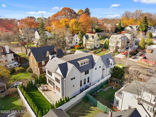 $7,699,000 | 48 Lexington Avenue, Greenwich, CT 06830