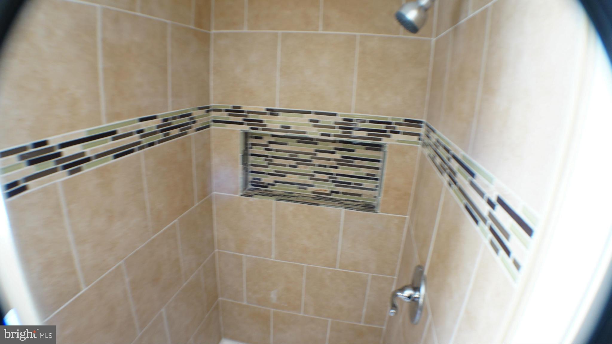 1902 Cedric Road Baltimore, MD 21216 - Photo 21 of 27 Bath