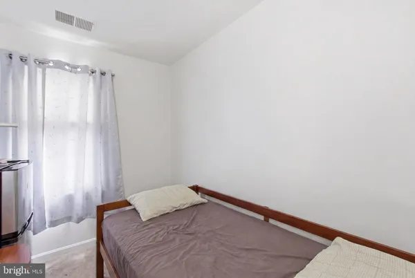 $309,950 | 118 Westwick Court, Unit 1, Sterling, VA 20165