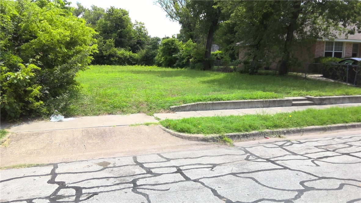 919 Linn Street Waco, TX 76704 - Photo 3 of 3