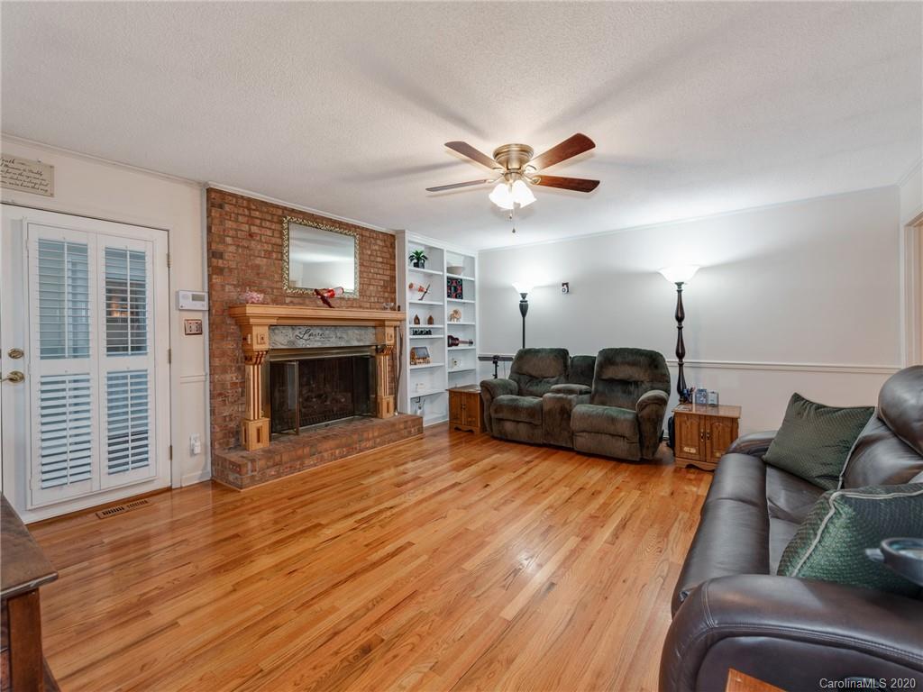 955 Leaping Brook Road Lincolnton, NC 28092 - Photo 8 of 43 Gallery Image 8