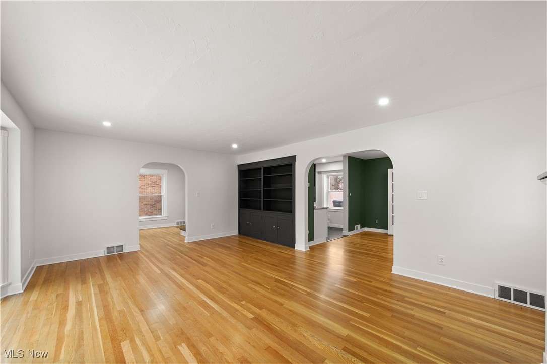 3480 Edison Road Cleveland Heights, OH 44121 - Photo 7 of 47