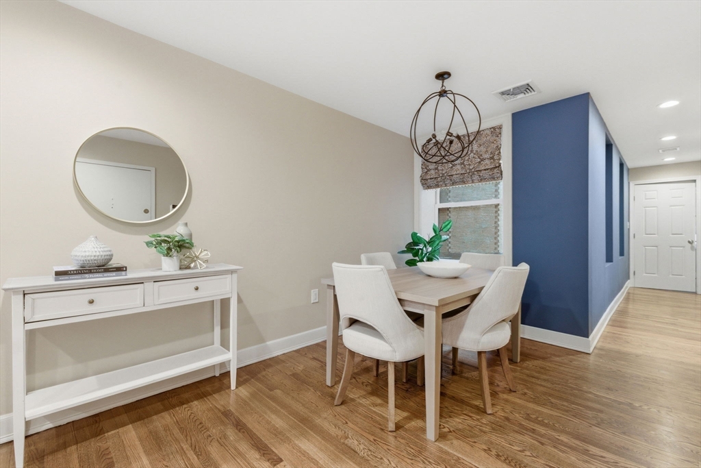 84 Myrtle Street, Unit 1 Boston, MA 02114 - Photo 5 of 14
