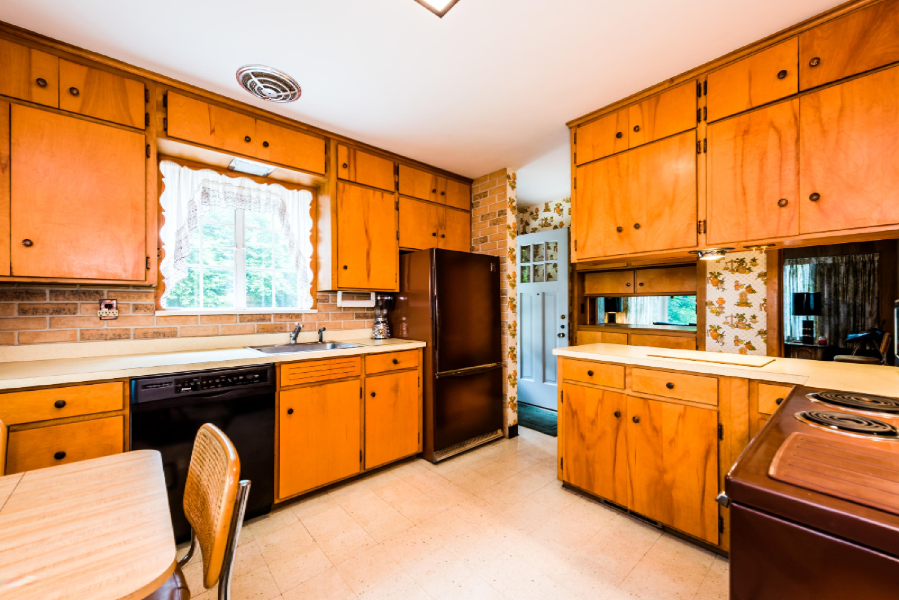 1738 West Benson Road Benton Harbor, MI 49022 - Photo 6 of 32 Benson-107