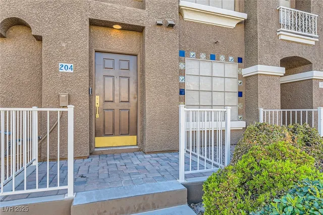 $295,000 | 7250 Diamond Canyon Lane, Unit 204, Las Vegas, NV 89149