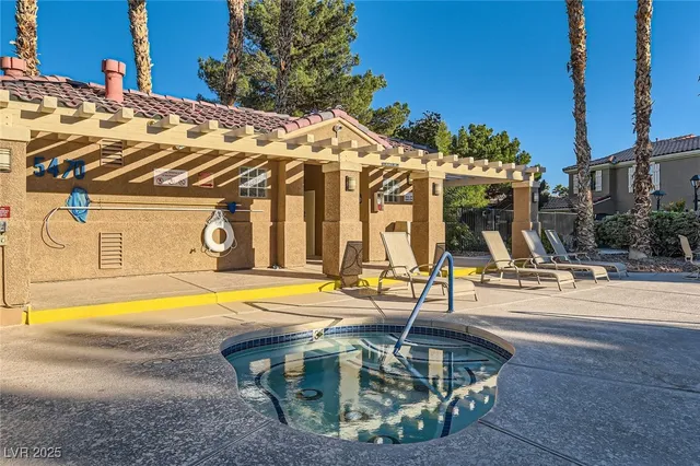 $295,000 | 7250 Diamond Canyon Lane, Unit 204, Las Vegas, NV 89149