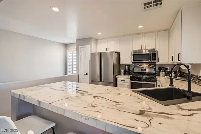 $295,000 | 7250 Diamond Canyon Lane, Unit 204, Las Vegas, NV 89149