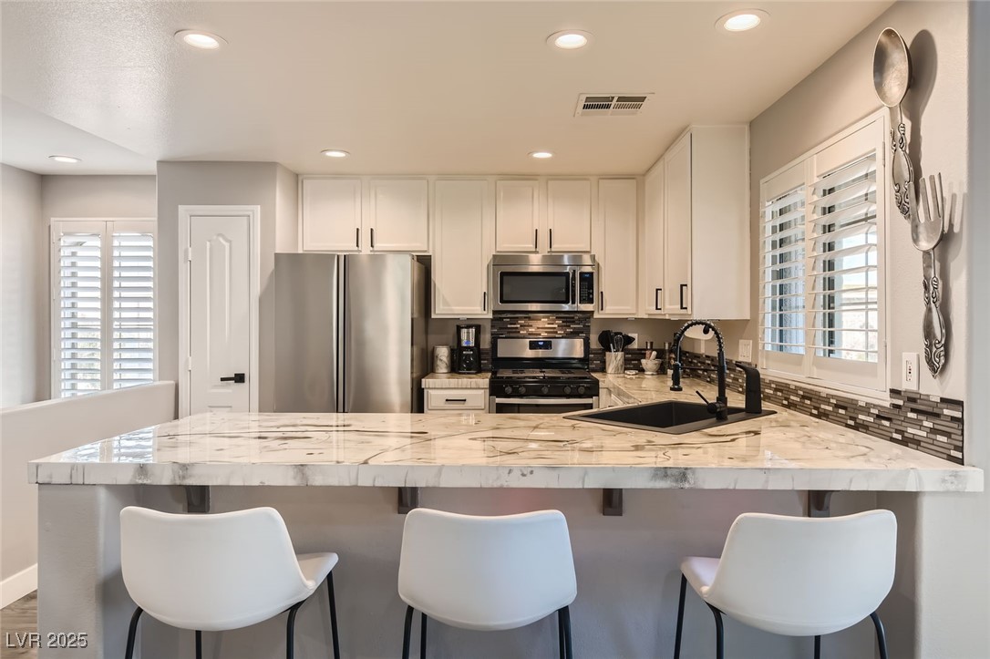 7250 Diamond Canyon Lane, Unit 204 Las Vegas, NV 89149 - Photo 9 of 25