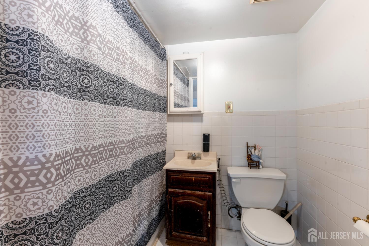 22 Foley Avenue Edison, NJ 08820 - Photo 26 of 41
