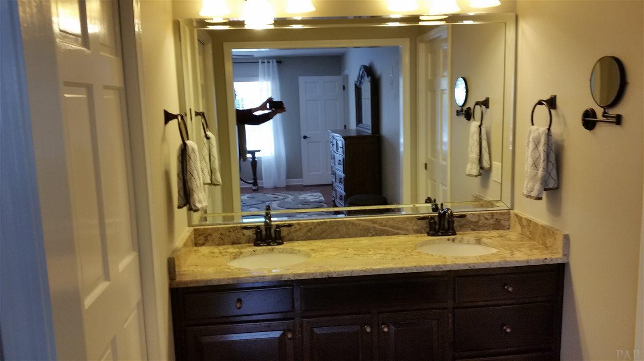 5033 Roland Road Pace, FL 32571 - Photo 21 of 42