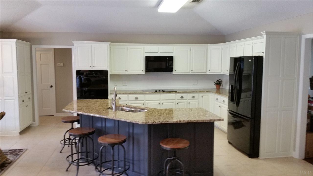 5033 Roland Road Pace, FL 32571 - Photo 7 of 42