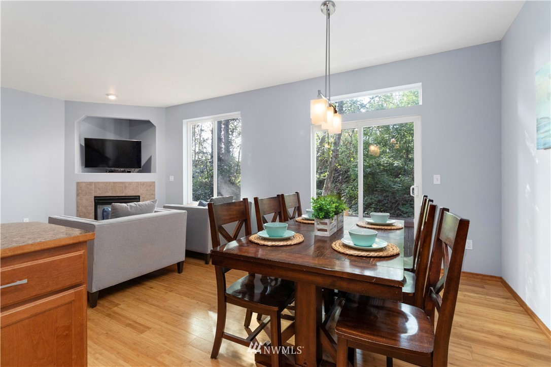 11657 Southeast 189th Place Renton, WA 98058 - Photo 6 of 24 Gallery Image 6