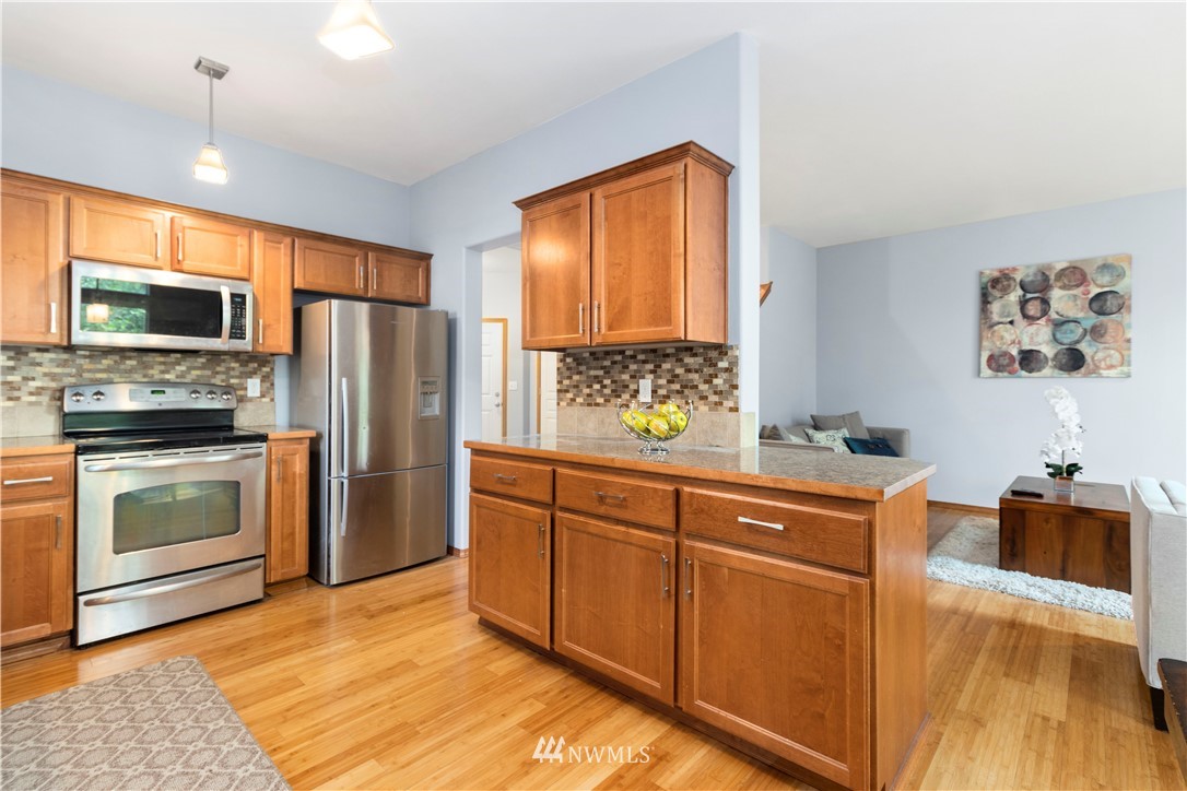 11657 Southeast 189th Place Renton, WA 98058 - Photo 7 of 24 Gallery Image 7