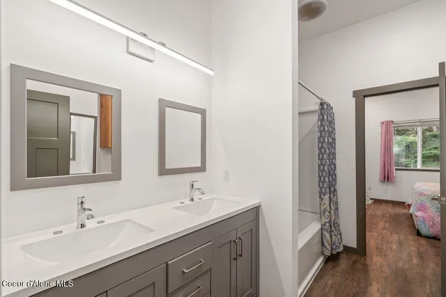 $625,000 | 140 Wright Road, Kingston, ID 83839